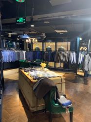 -BRANS PORO布朗斯伯勒西装高级定制·瑞璞西装(金陵店)