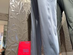 -lululemon(上海浦东IFC店)