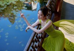点击看大图 -MuseMarry婚纱(前海嘉里中心店)