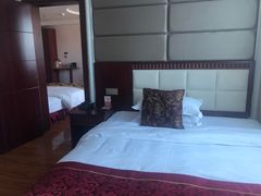 -皓天国泰大饭店(自治区儿童医院店)