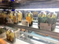 -奈雪的茶(市百一店)