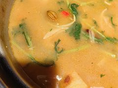 -禄婶鸡煲·打边炉