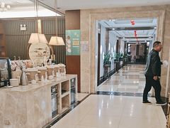 -颐而康·按摩·艾灸·足疗(武陵大道店)