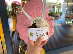 -VENCHI 闻绮(上海佛罗伦萨小镇店)