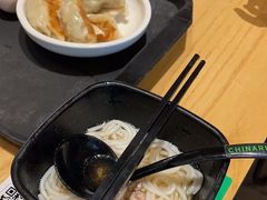 -蒙自源米线大王(东站店)