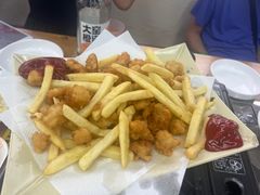 -亲昵春川鸡排(韩国美食街店)