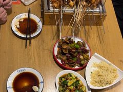 -烤满分·东北烧烤(首经贸店)