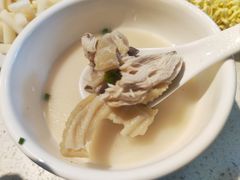 胡椒猪肚鸡-贵州辣子鸡番茄鸡
