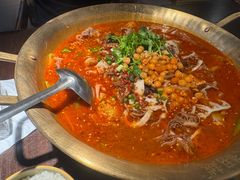 -张翻越·川渝冒菜·武汉黑鸭煲(城北万象城店)