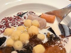 -RUXU入续糖水铺与包(卓悦中心店)