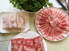 -满旗楼 北京烤鸭·涮羊肉火锅(武昌店)