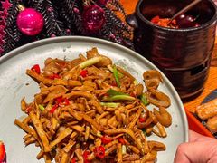 -甜阿姨·天台花园私房菜(万松园店)