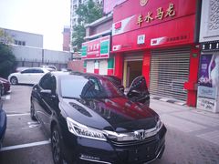 -车水马龙3M汽车贴膜冠军店隐形车衣改色膜(漕宝路中环店)