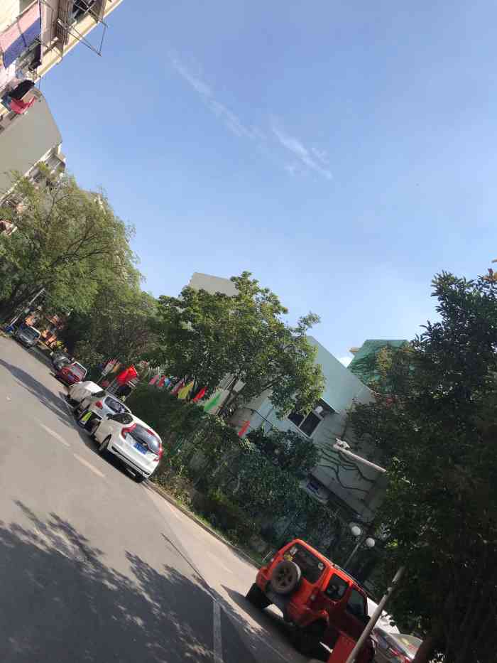 富丽山庄社区中心运动场