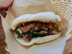 粉蒸牛肉咔饼-豆相识•九九豆腐脑(牛咡桥店)