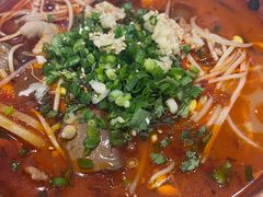 -成都你六姐·牛肉冒菜(上海环宇荟店)