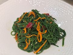 虫草花拌沙葱-伊祥·敦煌楼