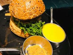 -Let'sBURGERplus·非常创意汉堡(三里屯店)