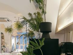 -春树下·树屋花房西餐厅(罍街AS1980店)