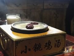 桃胶鸡汤-小铫鸡汤