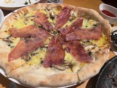 松露酱帕尔马火腿披萨-TIAGO HOME KITCHEN(王府中环店)