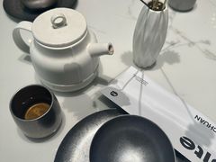 -靓蛙馆