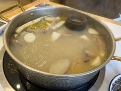 人参滋补鸡-朴小妹人参鸡汤火锅(长白山万达店)