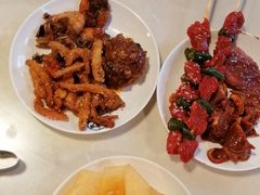 -爱客得牛排海鲜烤肉·火锅自助(春熙路黑金好店)