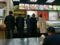 -咱家王新国把子肉(县东巷店)