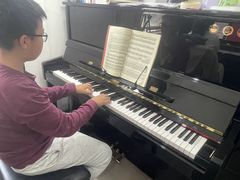 -缪斯琴行英皇小提琴.钢琴.吉他(张江店)