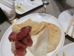 -凤凰园烤鸭店·唐山菜·传承花椒肉(老唐丰路店)
