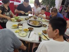 大堂-乙丙丁正宗昭通天麻火腿鸡(总店)
