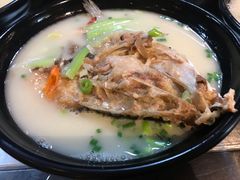-胖子鱼粉(采霞街店)