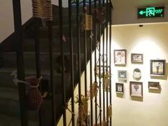 -小草屋轰趴馆别墅派对新场团建家庭聚会