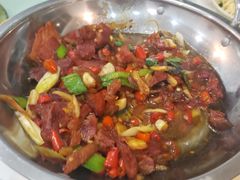 -红栌温泉山庄生态美食餐厅