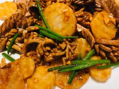 爆炒腰花-闫府私房菜·百年鲁菜(恒隆店)