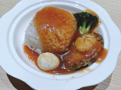 小船鲍鱼捞饭-小船渔村•大连菜•大连焖鱼(黄河路店)
