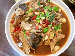 红烧大鱼头-小平饭店(天福路店)