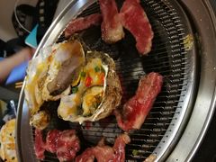 -围炉肉舍•炭烤活鳗•丹东海鲜烤肉(步行街店)