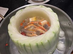 -得意咚瓜·顺德鱼生·冬瓜火锅(深圳首店)