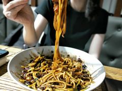-吴草鸡爪오초닭발韩食堂(融恒盈嘉中心店)