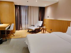 -优逸酒店(柳州窑埠古镇万象城店)