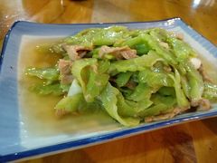 -老鼎万春卤菜(鹭湖宫8区店)
