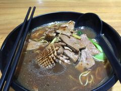 -英子补身汤(海兰路店)