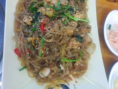 -亲昵春川鸡排(韩国美食街店)