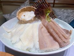 -红鼎豆捞·非遗鲍皇汤火锅(宝丰路店)