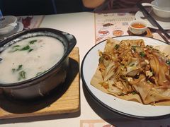 -粤点越有·茶点·粤菜(樵岭国际店)