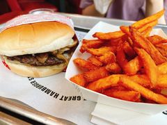 蘑菇牛肉汉堡-FATBURGER 特富客汉堡(外交公寓店)