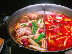 台式麻辣锅-湊湊火锅·茶憩(新中关购物中心店)