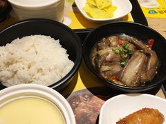 鱼香肉丝套餐-老娘舅(杭州地铁凤起路站店)
